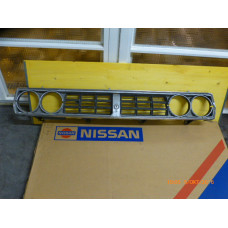 Original Nissan / Datsun 160 SSS Frontmaske