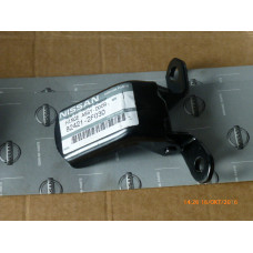 Original Nissan Scharnier 82421-2F030
