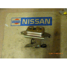 Original Nissan Prairie M10 Schloss Heckklappe 90502-21R00