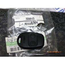 Original Nissan Terrano R20 Serena C23M Fernbedienung 28268-9F900