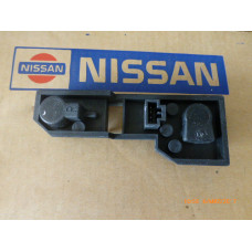 Original Nissan Primera WP11 Lampenhalter Rücklicht rechts außen 26551-8F800