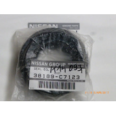 Original Nissan Patrol Y60 Patrol Y61 Pickup D22 Terrano R20 Terrano WD21 Simmerring Differential Hinterachse 38189-C7123 38189-C7023 38189-C7021
