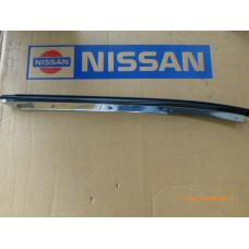 Original Nissan Almera N16 Zierleiste Frontscheibe rechts 72760-BM400