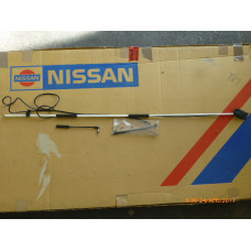 Original Nissan Prairie M11 Antenne B8205-44R00 28205-44R00