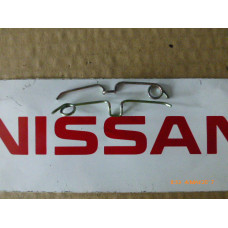 Original Nissan Datsun 2Stück Feder Bremsbelag 41082-U7400