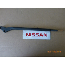 Original Nissan Silvia S12 Bluebird 910 Zugstrebe Achse vorne 54470-W1001 54470-W1000