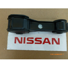 Original Nissan Datsun Cherry N12 Prairie M10 Motorlager 11360-15A01