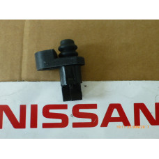 Original Nissan Micra K11 Primera P10 Serena C23M Terrano R20 Türschalter Fahrertür 25360-70J10
