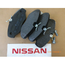 Original Nissan Primastar X83 Renault Trafic Opel Vivaro Bremsbeläge vorne 41060-00QAE 7701050914