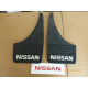 Original Nissan Schmutzfänger vorne mit Nissan Schriftzug  FL380-89900