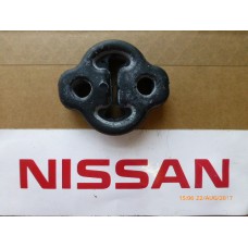 Original Nissan Micra K10,100NX B13,Sunny N13,Sunny N14,Almera N15,Bluebird  T12,Bluebird T72,Laurel C32,Halter Auspuff 20650-01B01