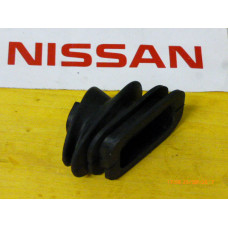 Original Nissan Datsun 240Z 260Z 280Z Silvia Bluebird Pickup 720 Manschette 30542-E9000