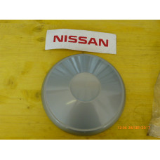 Original Nissan Datsun B120 Sunny B110 Radkappe 40315-15400