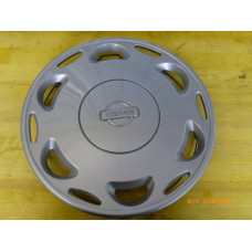 Original Nissan Primera P11 Primera P10 Serena C23M 14 Zoll Radkappe 40315-3F010