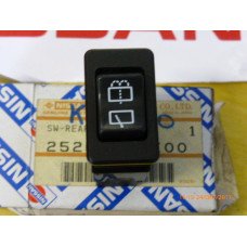 Original Nissan Sunny B12 Bluebird U11 Vanette GC22 Bluebird T12 Schalter Scheibenwischer hinten 25260-03E00