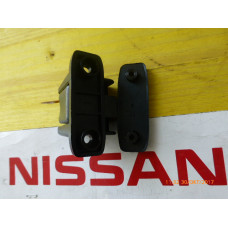 Original Nissan Vanette GC22 Verschluss Seitenscheibe 82342-G5106 82342-G5105 82342-G5103 82342-G5104