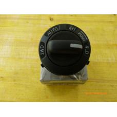 Original Nissan Pathfinder R51 Schalter 4WD 25536-EA000