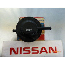 Original Nissan/Datsun Laurel C31 Ventil 17330-21L00