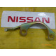 Original Nissan Bluebird U11 Bluebird T12 Bluebird T72 Auspuffhalter 20710-05E00