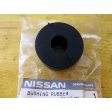 Original Nissan Patrol Y60 Patrol Y61 Safari Gummibuchse Stoßdämpfer 56119-01J00