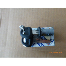 Original Nissan Maxima 100NX Primera Sunny Schließzylinder Handschuhfach 68632-85E26 68632-85E25 68632-85E27 68632-85E28 68632-85E85