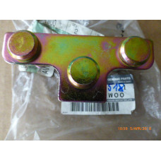 Original Nissan Pickup 720 Pickup D21 Pickup D22 Schraube links 51161-41W00