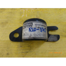 Original Nissan Bluebird U11 Klammer Stabilisator vorne rechts 54614-02E01