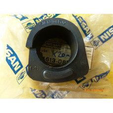 Original Nissan Buchse Stabilisator vorne 54613-08E00