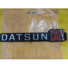 Original Nissan Datsun Sunny B210 Schriftzug 76855-H5505
