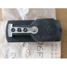 Original Nissan Sunny B11 Cherry N12 Patrol 160 Prairie M10 Stanza T11 Verteilerfinger 22157-05M02 22157-D1200