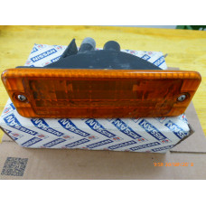 Original Nissan Terrano R20 Blinker links B6135-0F000 26135-0F000