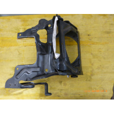 Original Nissan 200SX S13 Halter Scheinwerfer links B6075-40F00