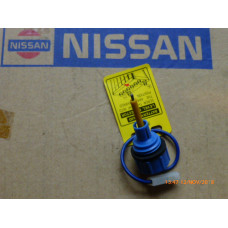 Original Nissan 280ZX S130 Bluebird 910 Batteriesensor 24412-U7700 24412-U7710