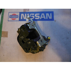 Original Nissan Micra K10 Türschloss vorne LH 80503-04B00