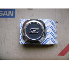 Original Datsun Nissan 240Z S30 260Z S30 Fairlady Nabenkappe 40343-N4700
