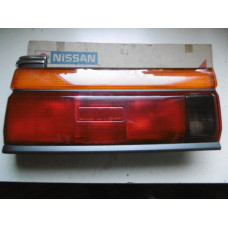 Original Nissan Laurel C32 Rücklicht links 26559-56L60 26559-56L61