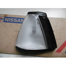 Original Nissan Stanza T11 Standlicht links 26165-D1300