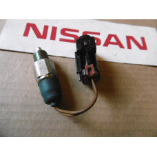 Original Nissan Cabstar Atleon Pickup 300ZX Z31 Neutralschalter 32006-32G22 32006-32G2A 32006-32G11 32006-32G21
