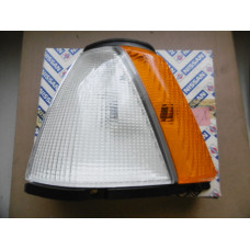 Original Nissan Stanza T11 Scheibe Standlicht links 26166-D0100