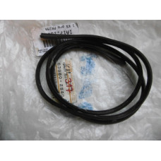 Original Nissan Pickup D22 Dichtgummi Verbreiterung vorne RH 63880-2S400