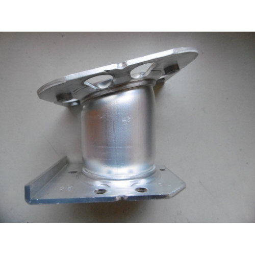 Original Infiniti G37 Halter Stoßstange hinten links 85211JJ90A