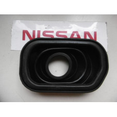 Original Nissan Sunny B12 Sunny N13 Bluebird T12 Bluebird U11 Bluebid T72 Maxima J30 Prairie M11 Schutzmanschette Schalthebel 34123-D4000