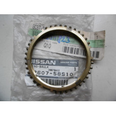 Original Nissan Terrano Pickup 300ZX Laurel Silvia Bluebird Serena Prairie Synchronring 32607-58S10