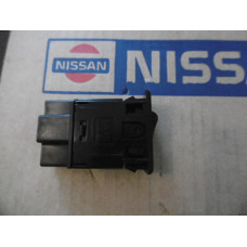 Original Nissan Almera N15 Schalter Nebelscheinwerfer 25370-0N000