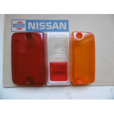 Original Nissan Urvan E23 Scheibe Rücklicht rechts 26521-R9701