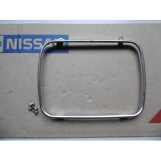 Original Nissan Patrol 160 Patrol 260 Pickup D21 Chrom Rahmen Frontscheinwerfer 26041-G9600 26023-H8610