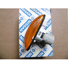 Original Nissan Almera N16 Almera N15 Pathfinder R50 Seitenblinker 26160-1N000