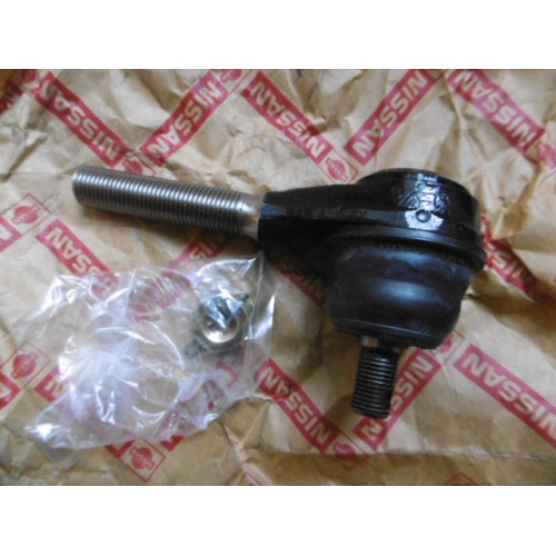 Original Nissan Laurel C31 Spurstangenkopf 48520-01L25 Original Nissan ...