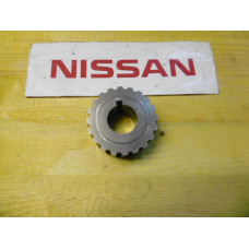 Original Nissan 300ZX Z31 Maxima J30 Laurel C32 Terrano WD21 Zahnrad Kurbelwelle 13021-V5001