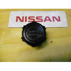 Original Nissan 240Z S30 260Z S30 Laurel C230 Laurel C31 Öldeckel 15255-U9600